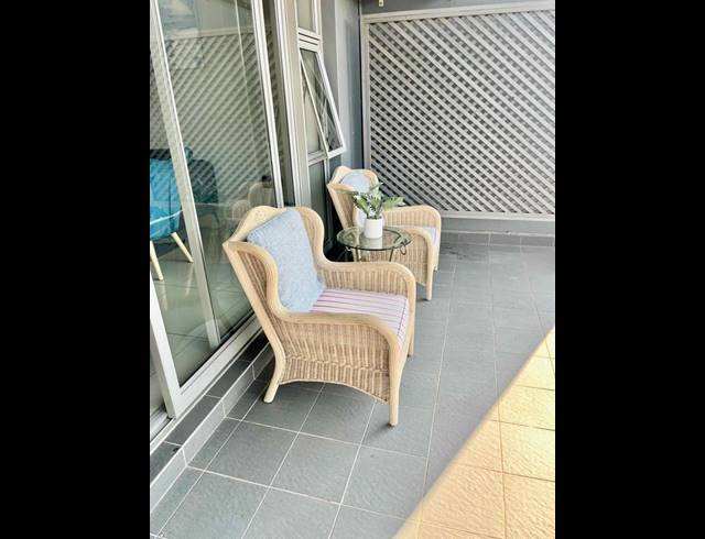 3 BEDROOM PROPERTY TO RENT IN OAKLANDS